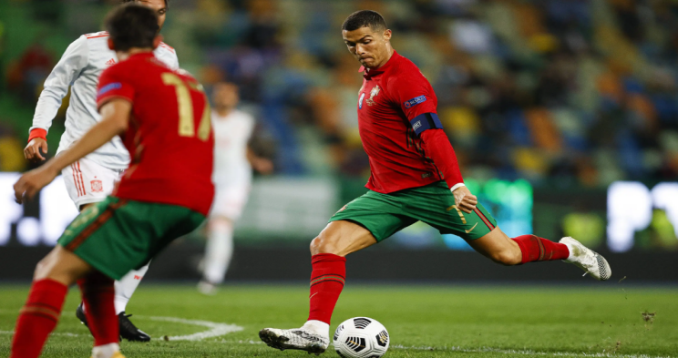 斯咸迪苏vs热尼斯直播_无插件在线斯咸迪苏vs热尼斯直播频道_全球斯咸迪苏vs热尼斯直播赛事直播-24直播